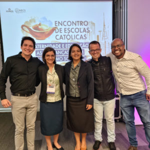 Inovação e espiritualidade: Colégio Regina Coeli participa de Encontro de Escolas Católicas em São Paulo